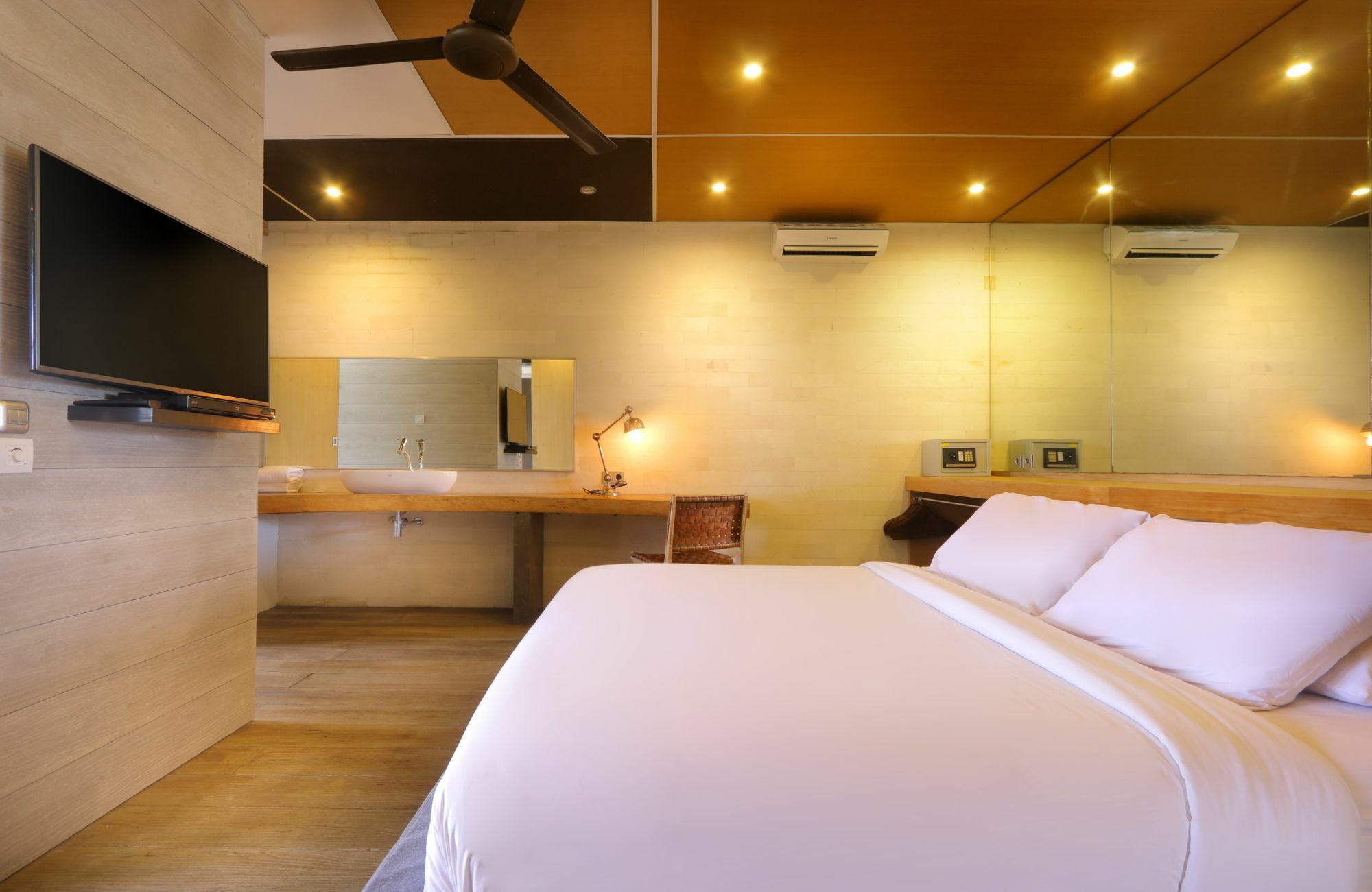 סמיניאק Clio Apartment מראה חיצוני תמונה